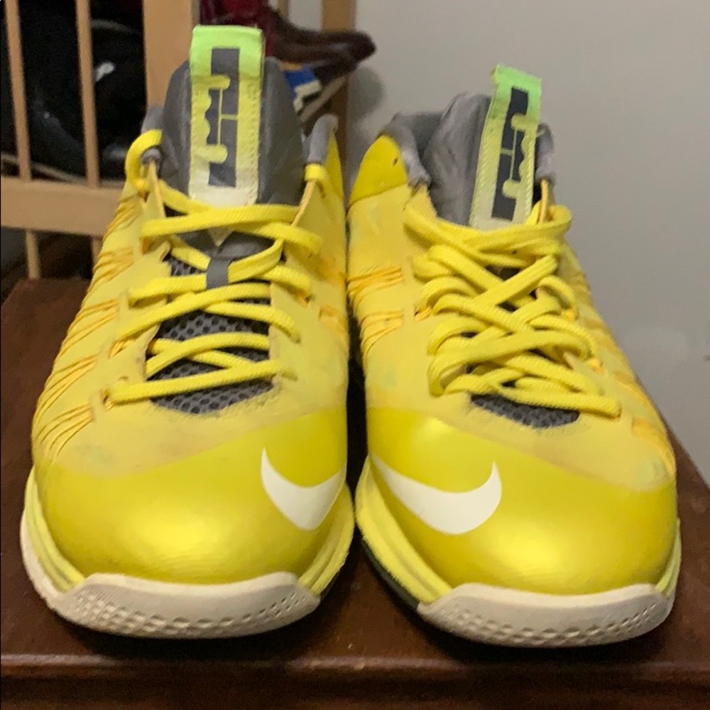 Lebron’s - Picture 3 of 7